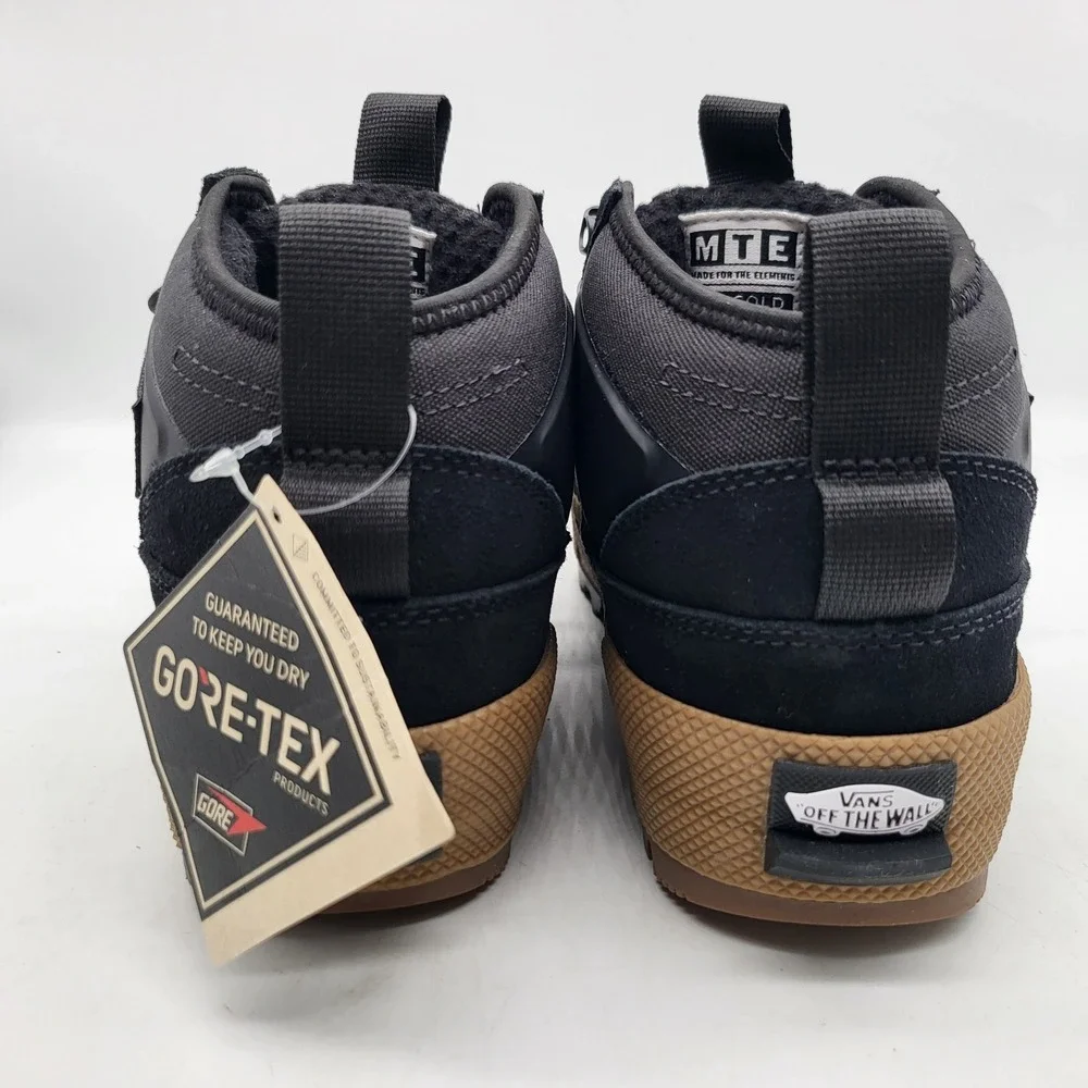 Vans Half Cab MTE GORE-TEX Men's 6.5 Womens 8 Black Gum Skate Shoes VN000CVMB9M1